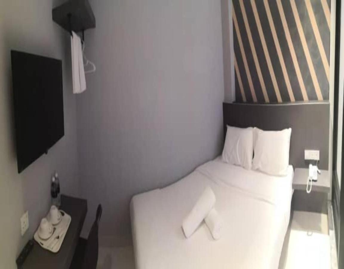 Suite Dreamz Hotel Banting Banting  Luaran gambar